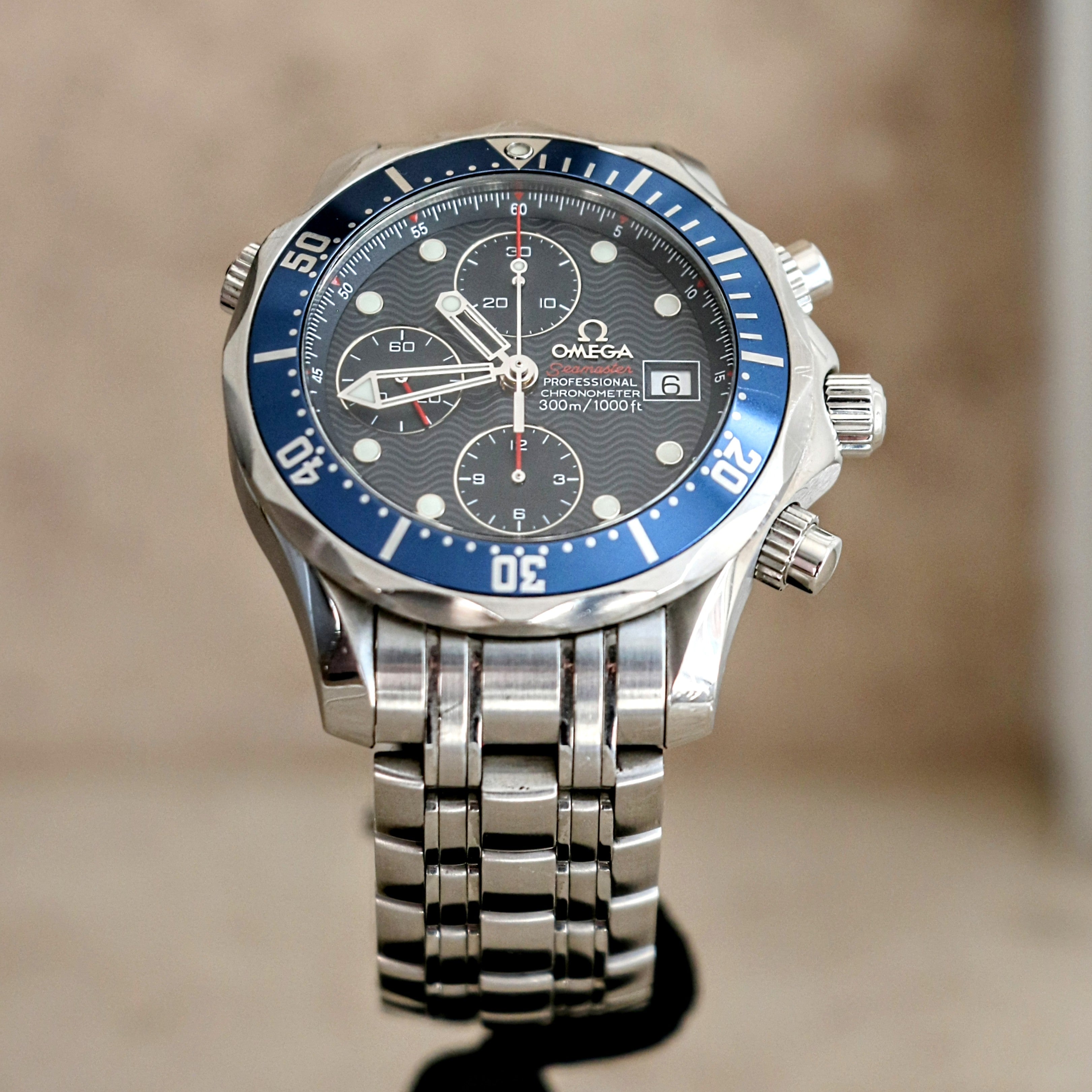 Omega Seamaster Chronograph Diver 300M Black Dial 2225 80 00 SECOND omega-seamaster-chronograph-diver-300m-black-dial-2225-80-00-second