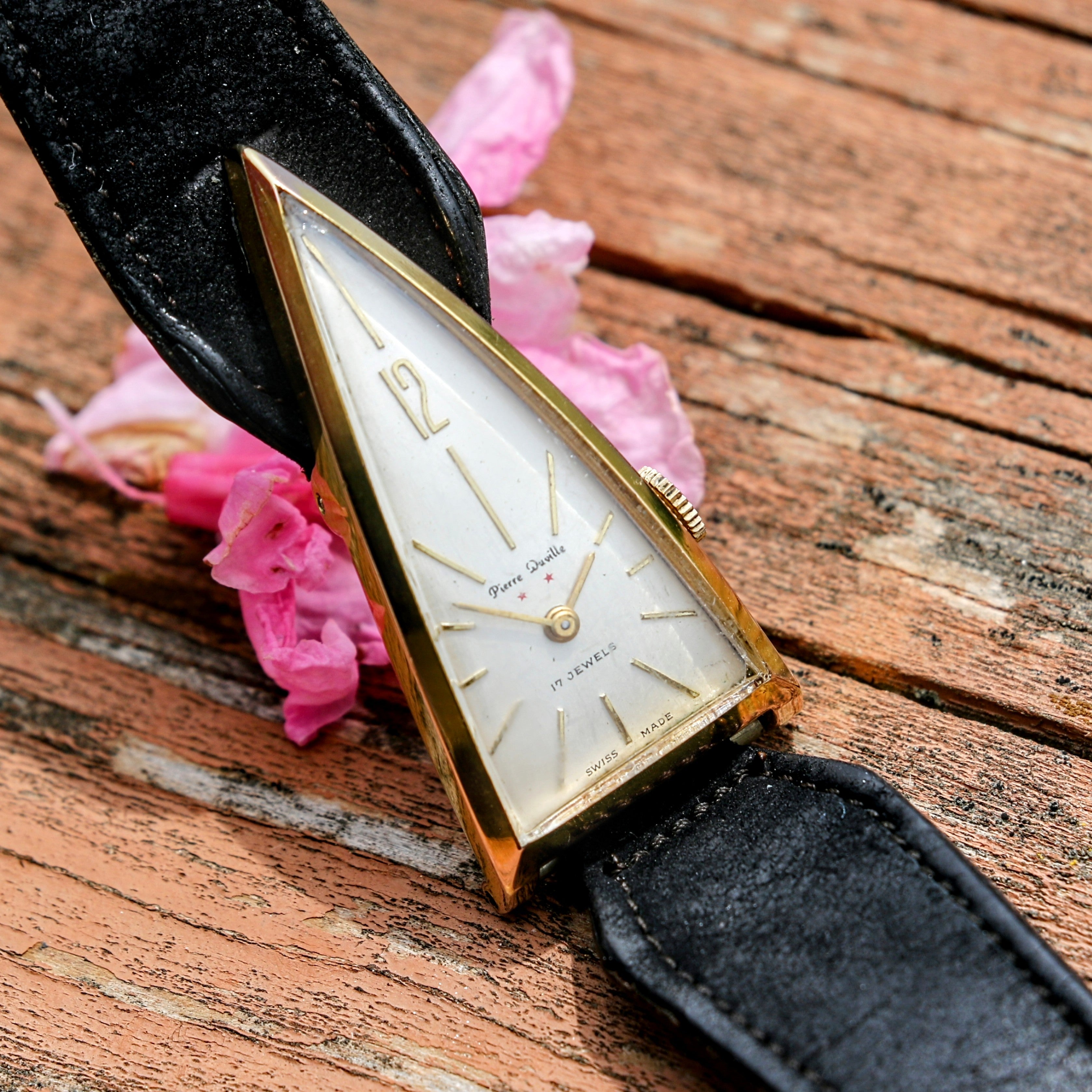 Triangle Watch Retro PIERRE DUVILLE “A Parabolic Watch” 17 Jewels Triangle Vintage Wristwat ...