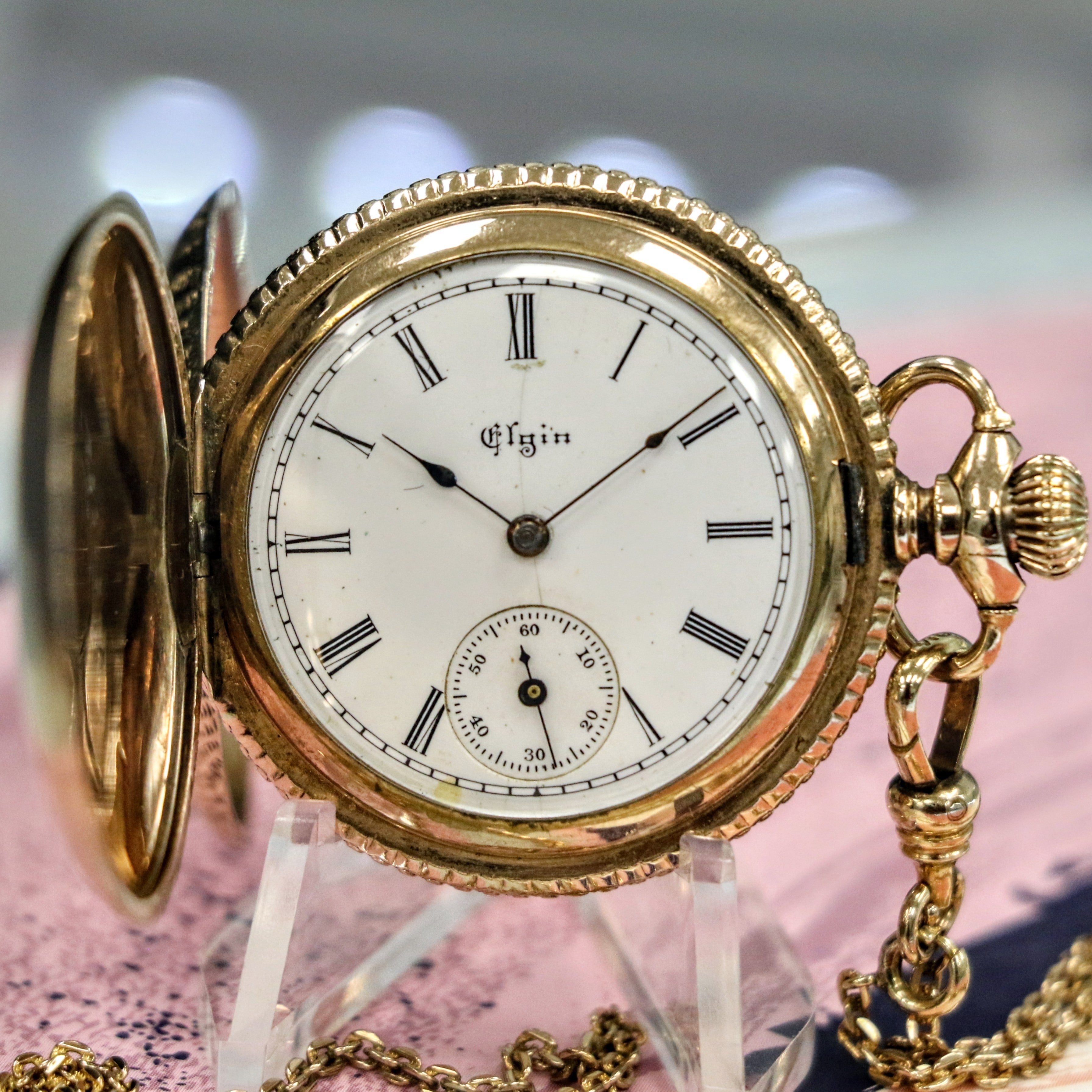 1897 ELGIN Dress Pocket Watch 0s 15 Jewels Grade 130 Model 1 U.S.A. Made - Engraved Case