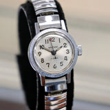 Vintage Ladies WALTHAM Wristwatch 17 Jewels Watch Stainless Steel Flex Bracelet
