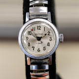 Vintage Ladies WALTHAM Wristwatch 17 Jewels Watch Stainless Steel Flex Bracelet