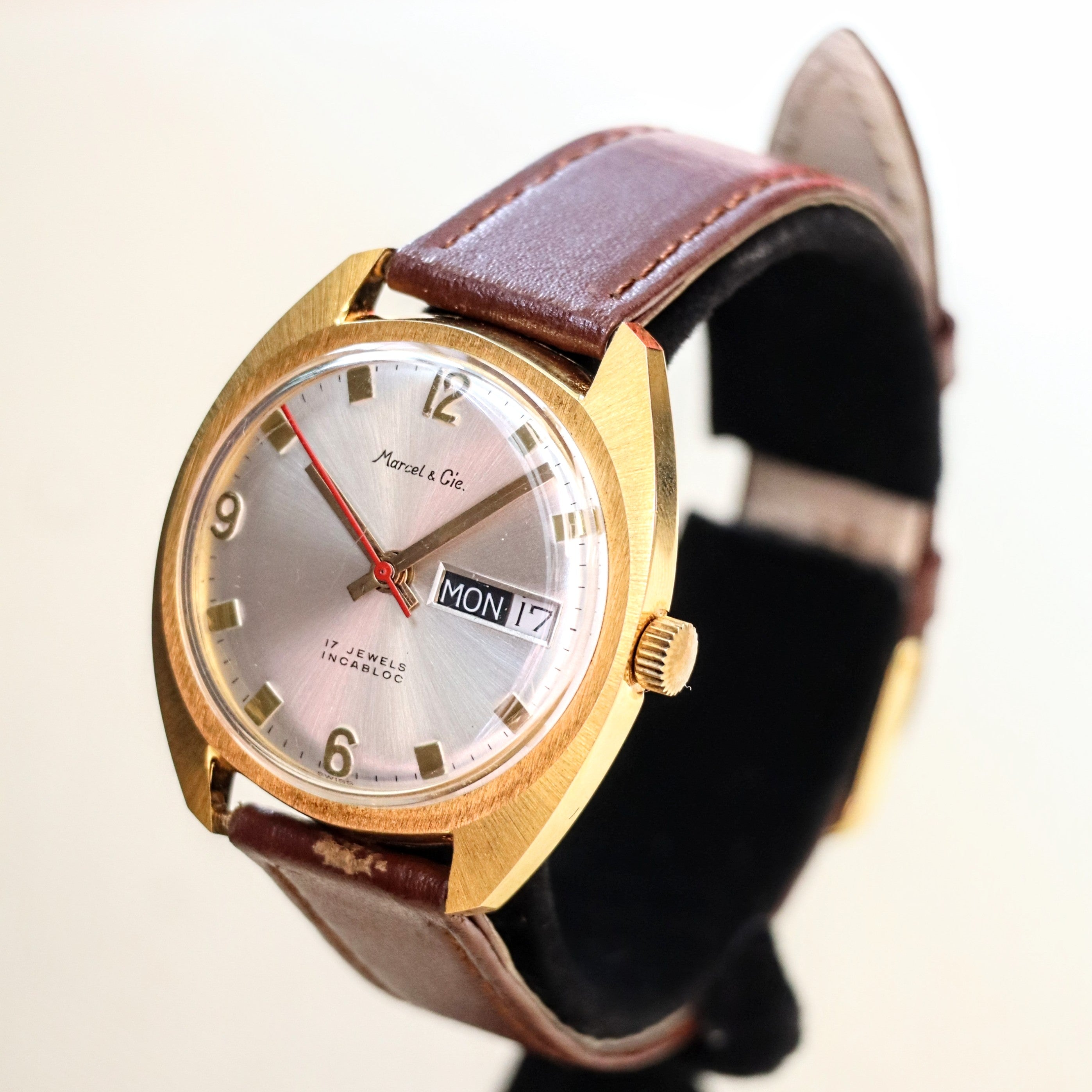 Marcel & Cie. Watch 17 Jewels Cal. 1137 Incabloc Day/Date Wristwatch S ...