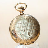 1905 ELGIN Ladies Pocket Watch Hunter Case 0s 7 Jewels Grade 320 Fancy Engraved Decorative Case