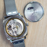 Vintage ELGIN Automatic Watch 17 Jewels Grade 334 Day/Date Cushion Case Swiss Wristwatch