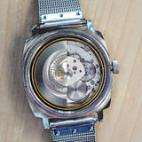 Vintage ELGIN Automatic Watch 17 Jewels Grade 334 Day/Date Cushion Case Swiss Wristwatch