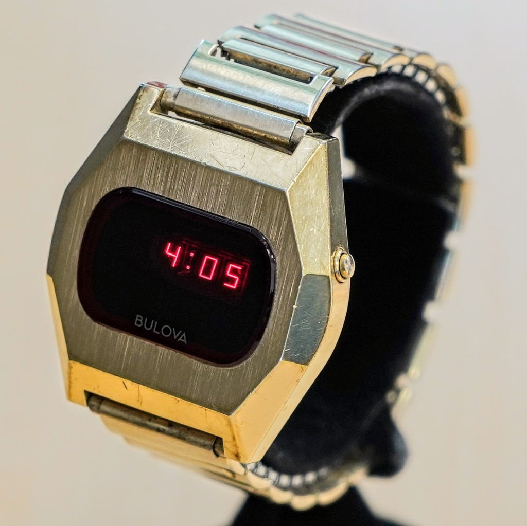 1976 BULOVA Computron Watch Red LED Display Digital Wristwatch - CELL ...