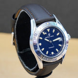 UNIVERSAL GENEVE Diver Automatic Watch 871.175 35mm Date Indicator Wristwatch