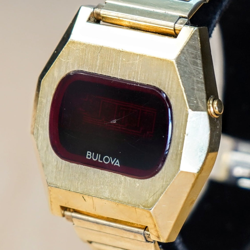 1976 BULOVA Computron Watch Red LED Display Digital Wristwatch - CELL ...