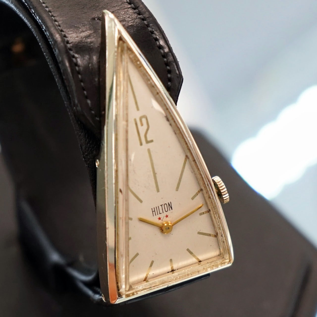 Hamilton Triangular Watch Vintage HILTON “A Parabolic Watch” 17 Jewels Triangle Wristwatch Swiss ...
