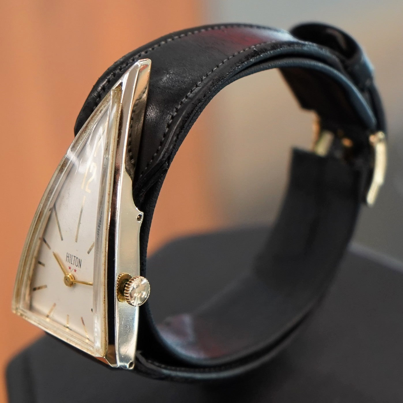 Triangle Watch Retro Vintage HILTON “A Parabolic Watch” 17 Jewels Triangle Wristwatch Swiss ...