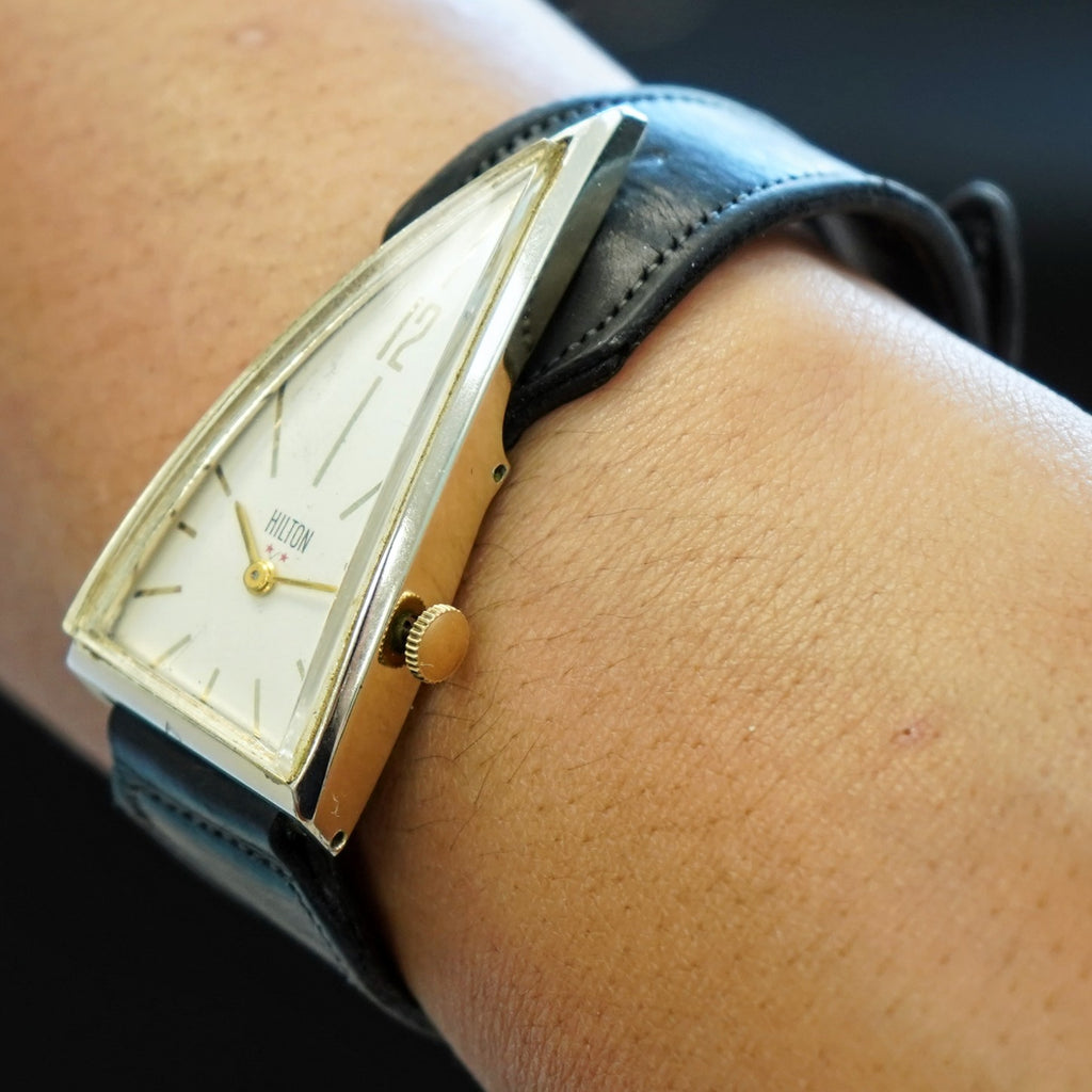Vintage HILTON “A Parabolic Watch” 17 Jewels Triangle Wristwatch Swiss ...