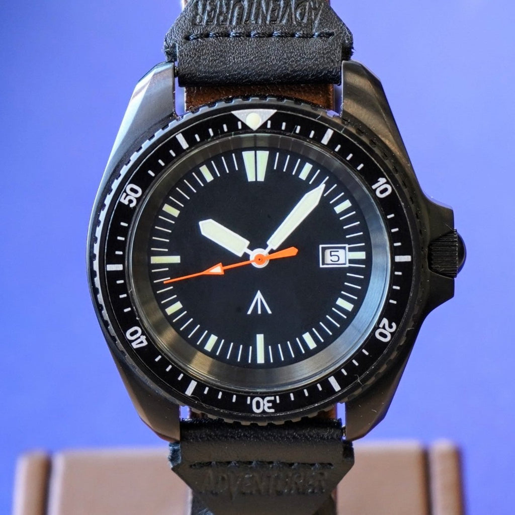 NOS! British Military Style Diver Watch Date Indicator Quartz Wristwat ...