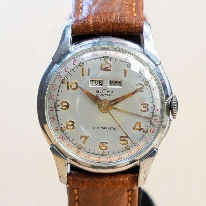 Wrist watch with date day month hotsell