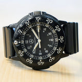 Mercedes Benz LUMINOX Navy Seal Dive Military Watch Date Indicator Swiss Wristwatch