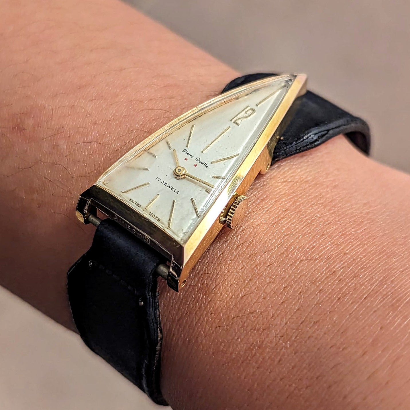 Triangle Watch Retro PIERRE DUVILLE “A Parabolic Watch” 17 Jewels Triangle Vintage Wristwat ...