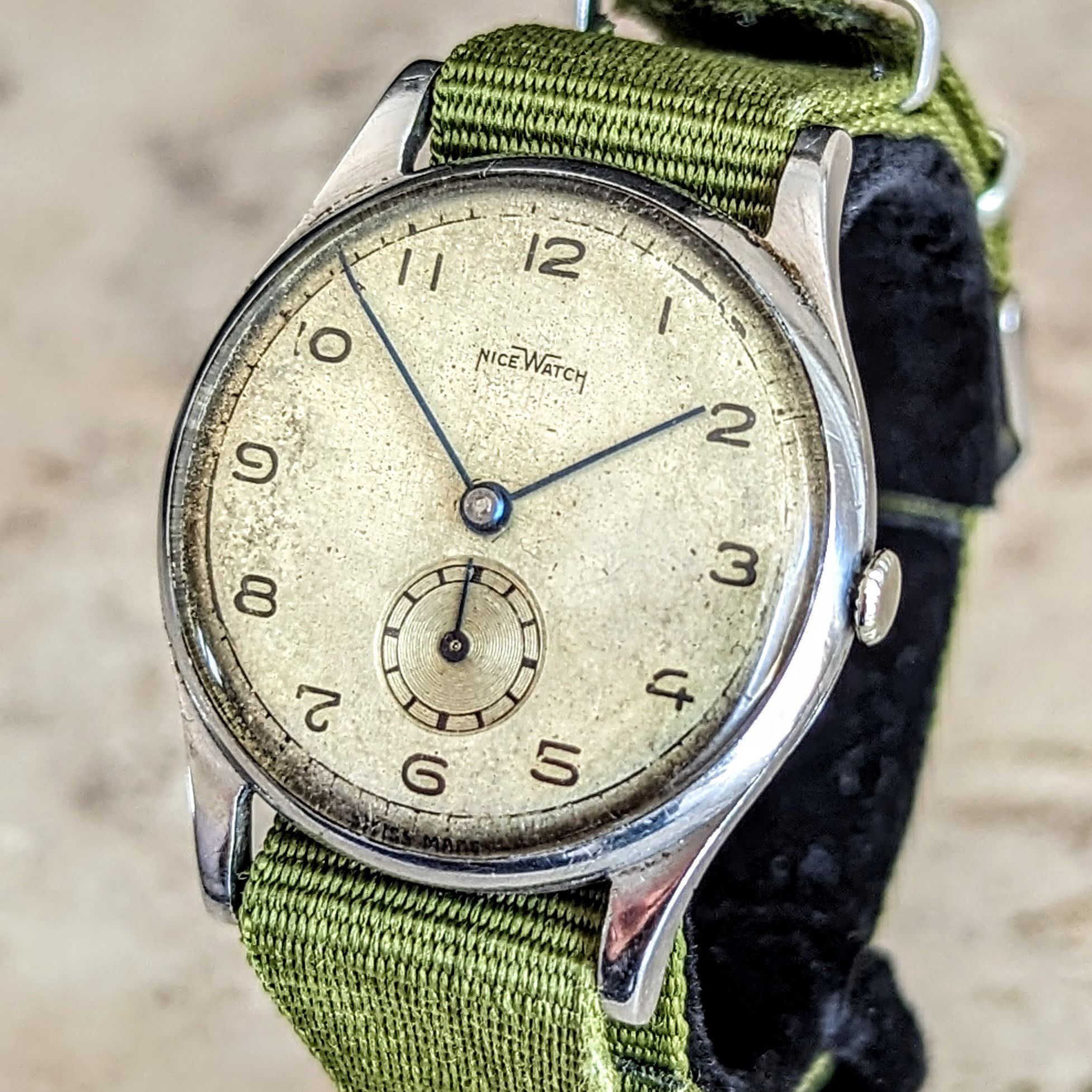 NICE WATCH Military Style 34.5mm Wristwatch Swiss Cal. ETA 960 Watch