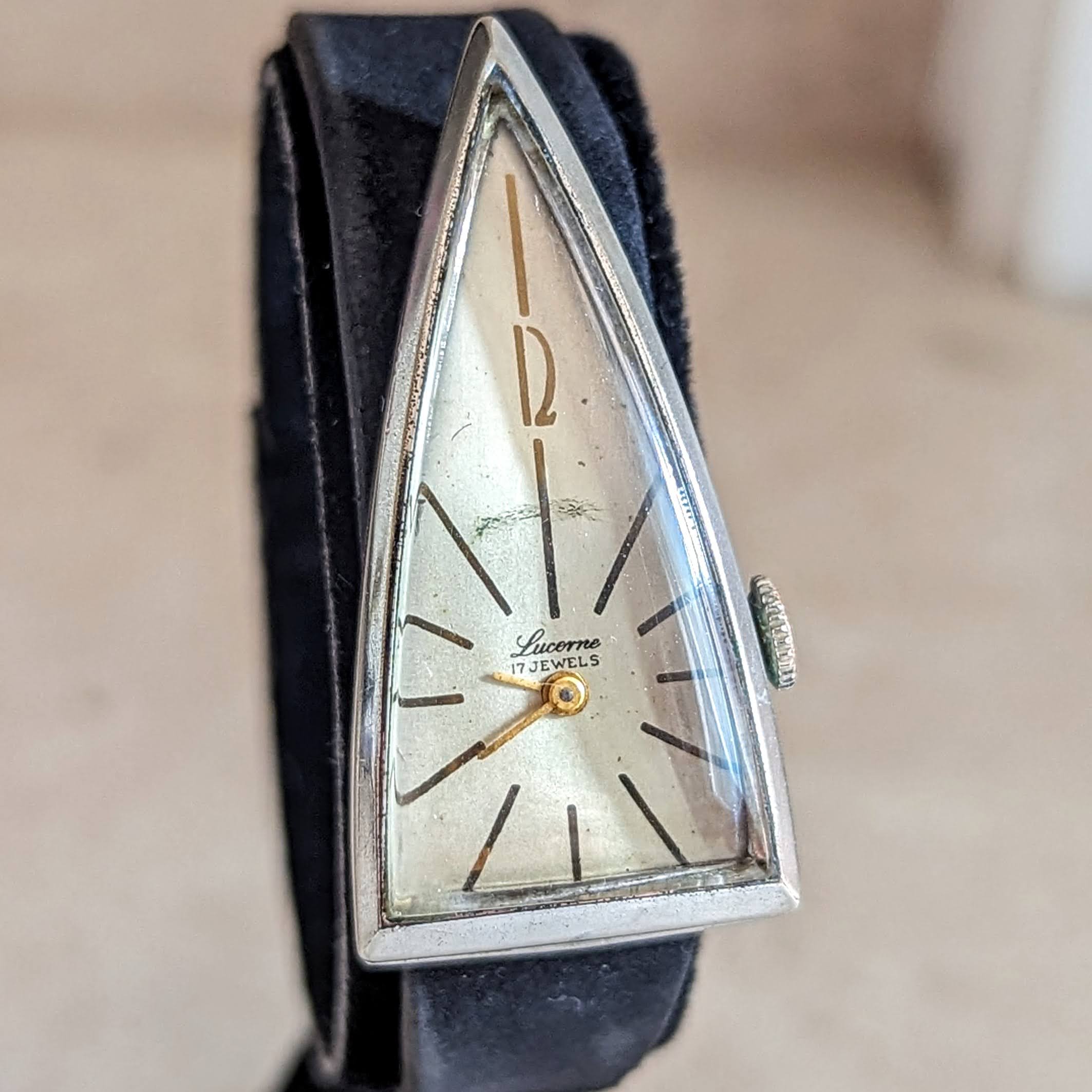 Triangle Watch Retro LUCERNE “A Parabolic Watch” 17 Jewels Triangle Wristwatch Swiss Made ...