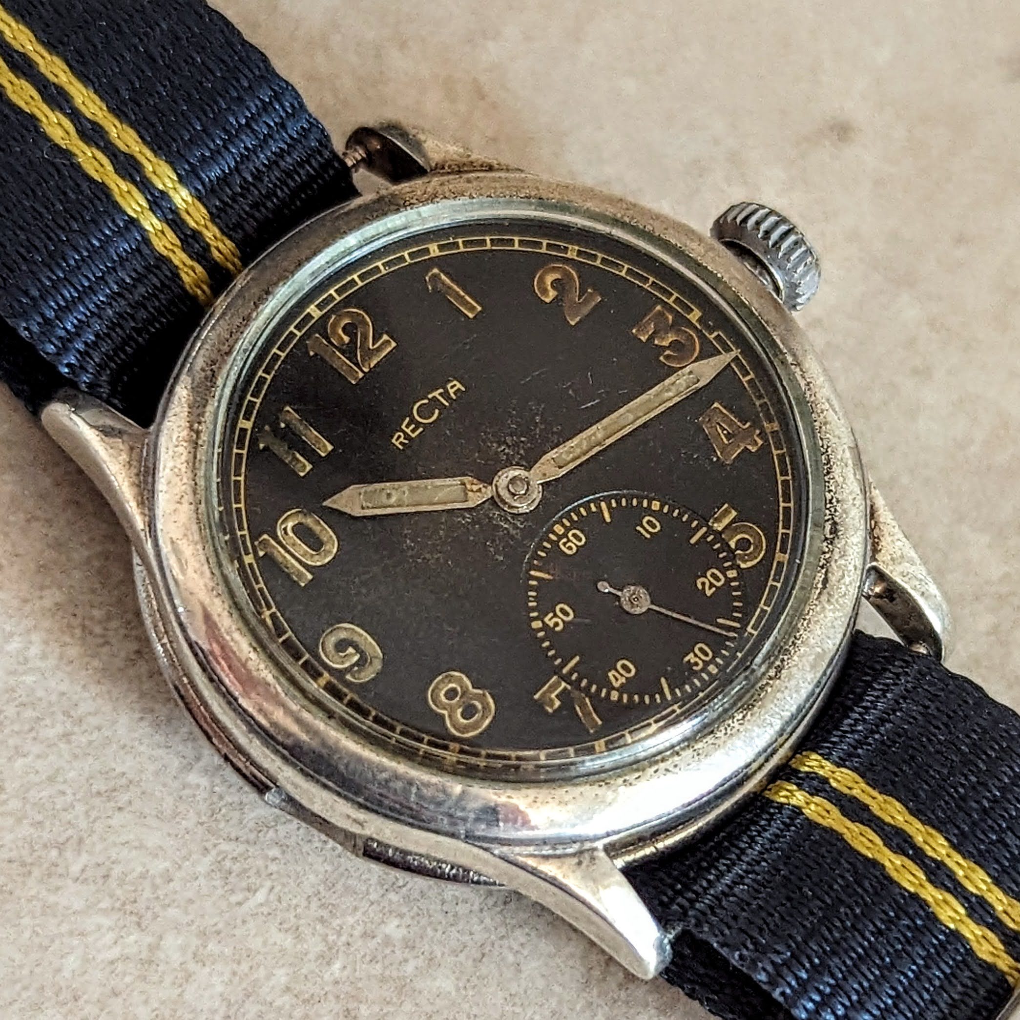 1940s RECTA Military DH Wristwatch Vintage German Army WWII Watch