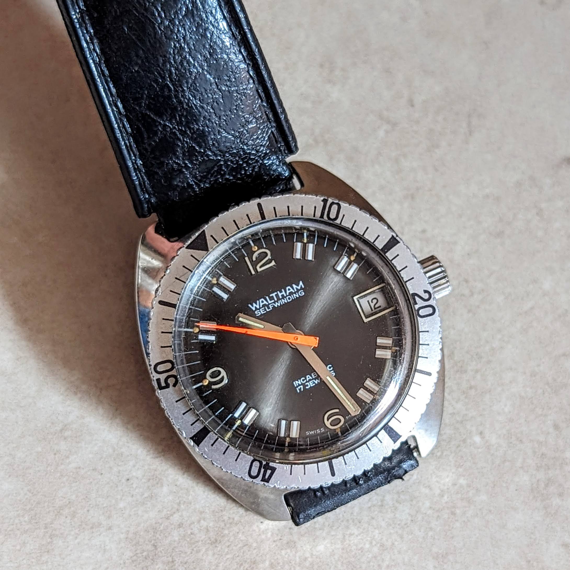 WALTHAM Selwinding Wristwatch Vintage Skindiver Watch 17 Jewels
