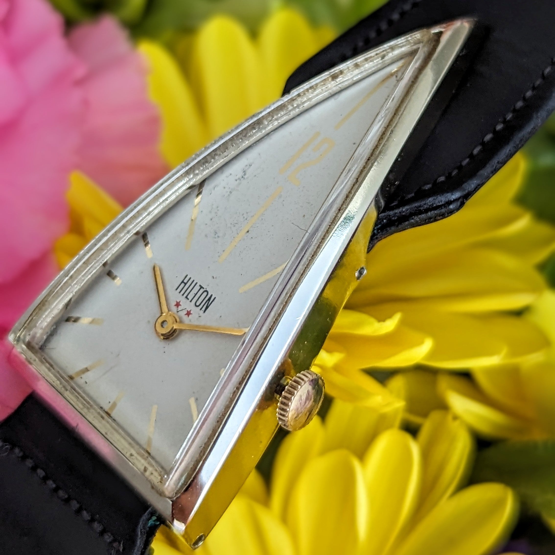 Triangle Watch Retro Vintage HILTON “A Parabolic Watch” 17 Jewels Triangle Wristwatch Swiss ...