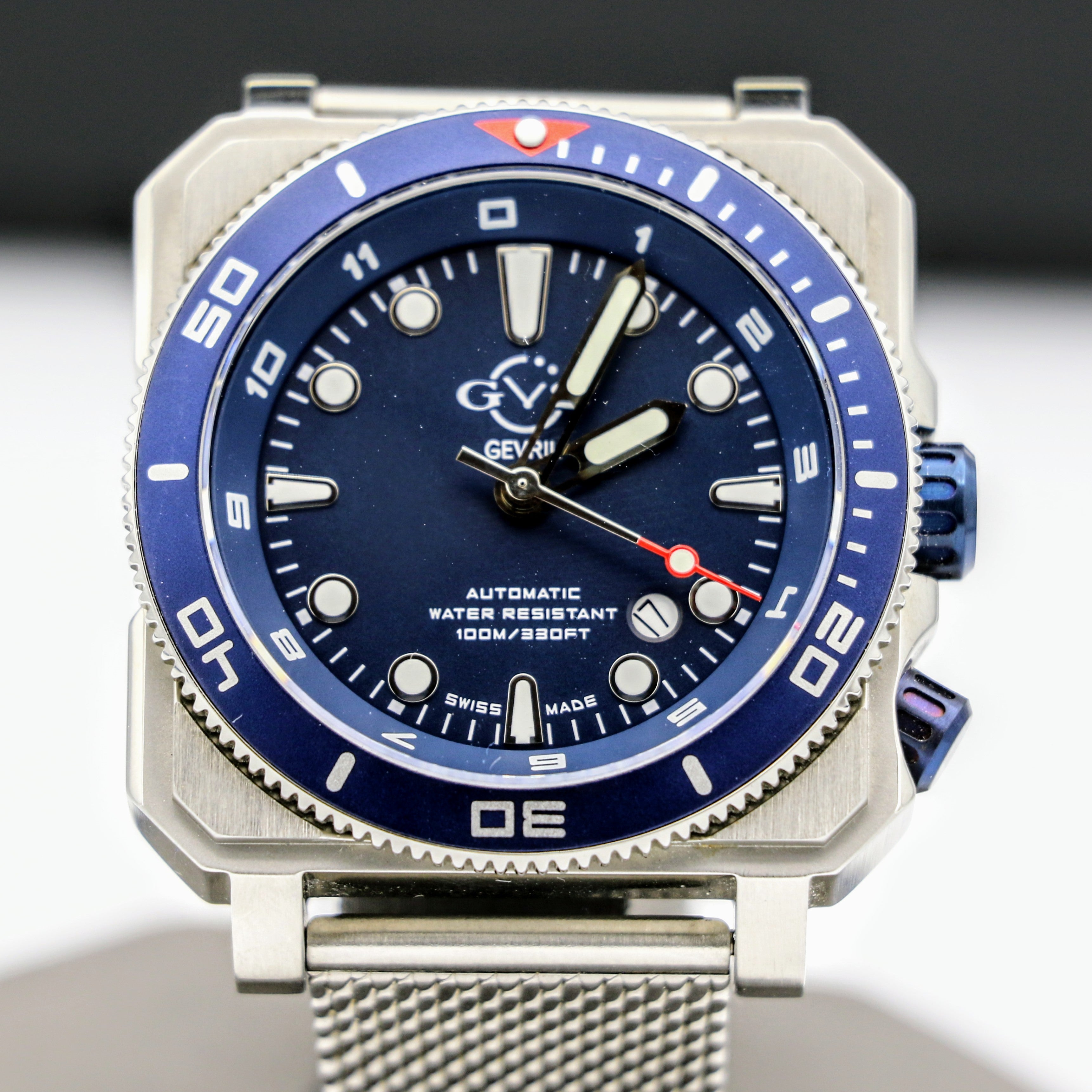 Gv2 xo deals submarine watch