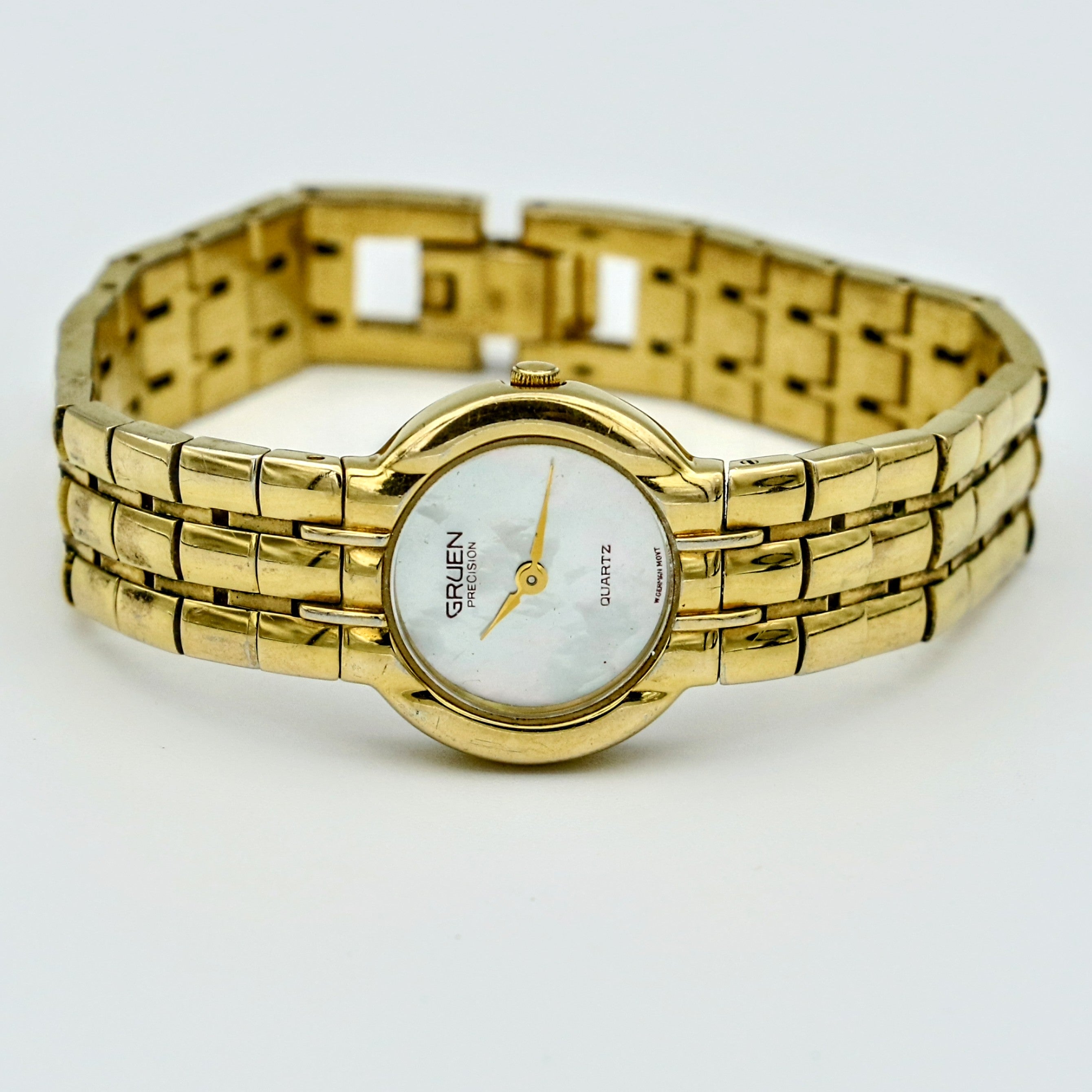 Gruen quartz hotsell watches value