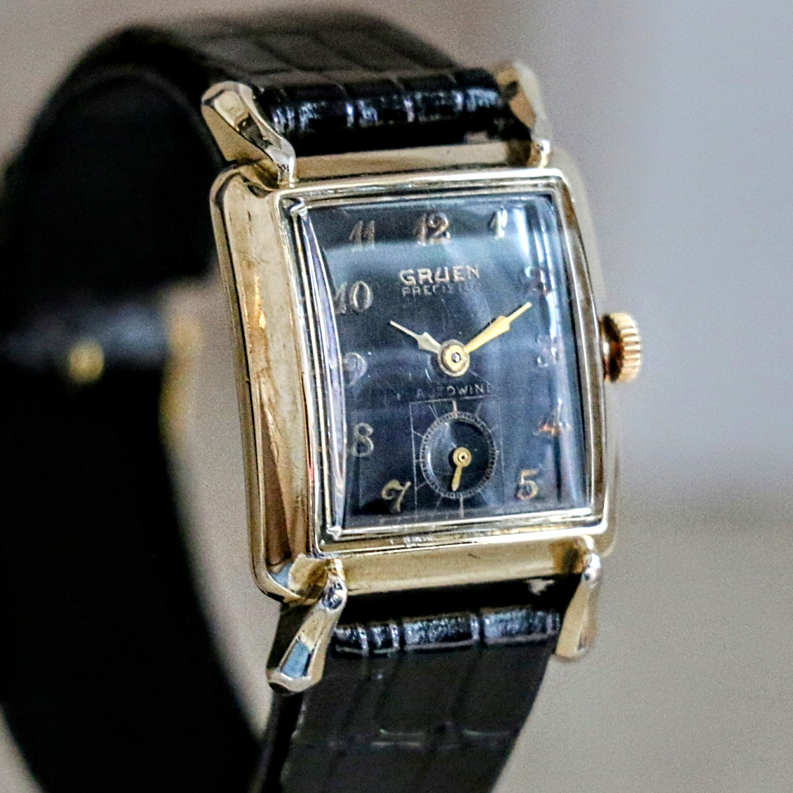 Vintage 1951 GRUEN Precision Autowind Wristwatch Swiss Automatic Watch