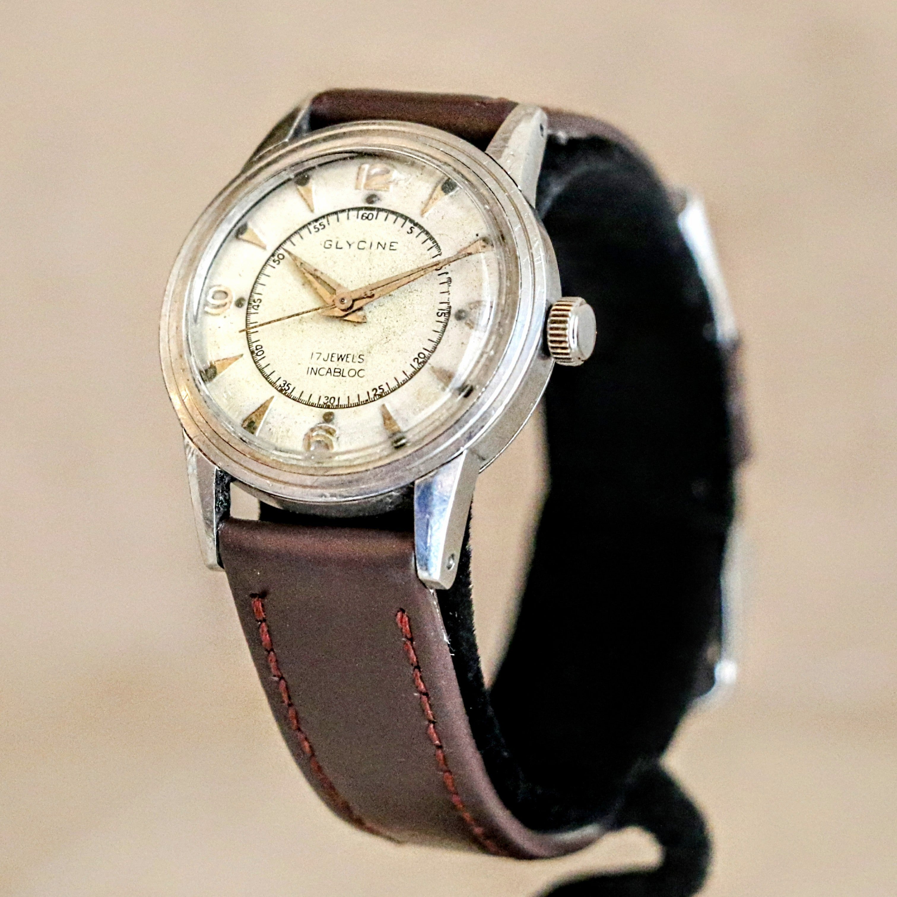 Doctors Stylewatch Vintage GLYCINE Doctors Watch Style 17 Jewels FELSA 465 Swiss Made Wri ...