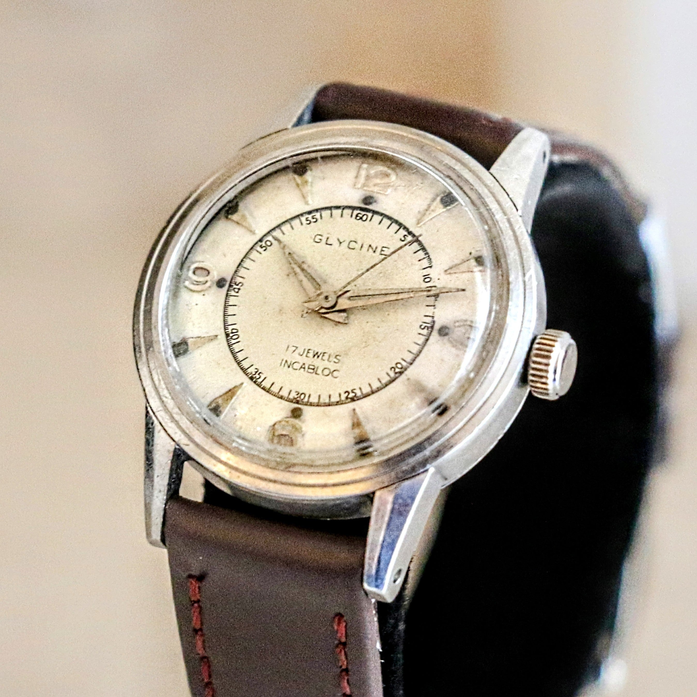 Doctors Stylewatch Vintage GLYCINE Doctors Watch Style 17 Jewels FELSA 465 Swiss Made Wri ...
