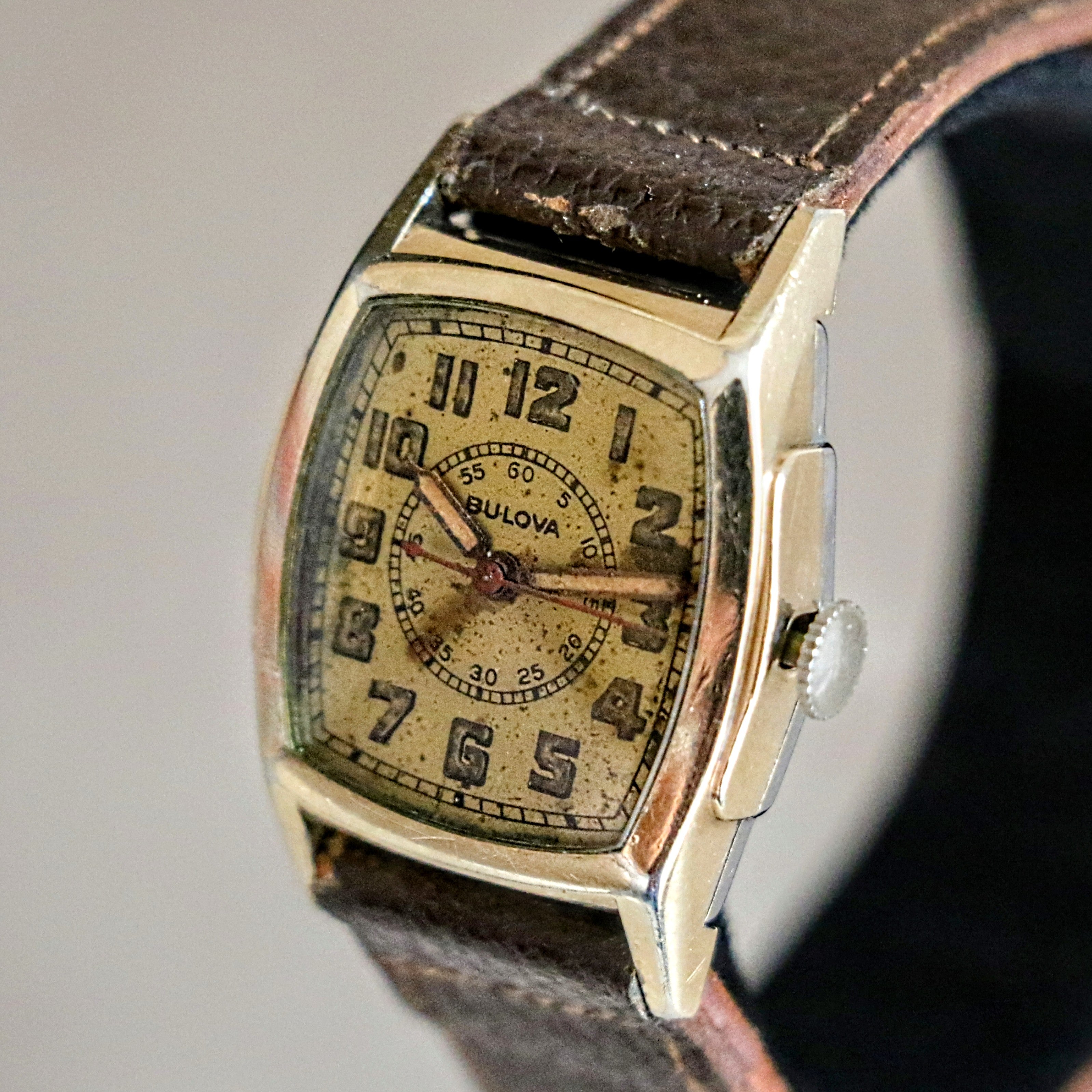 1943 BULOVA WWII Medical Officer Wristwatch Cal. 10BA 17 Jewels