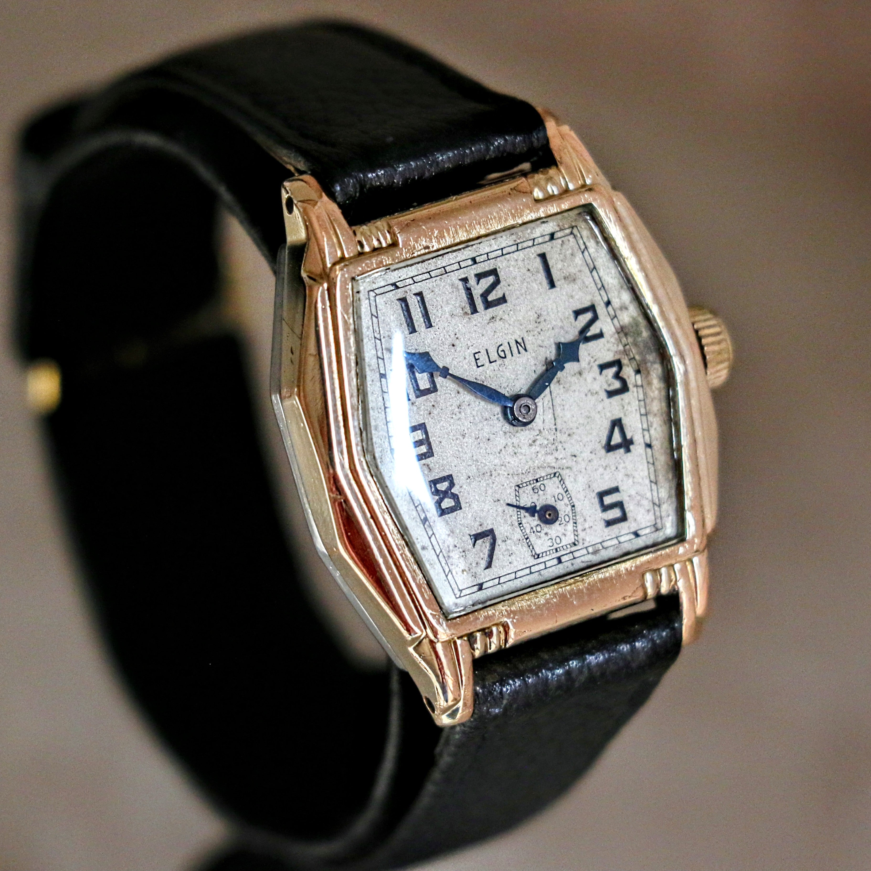 1932 ELGIN Art Deco Wristwatch Grade 487 17 Jewels Vintage U.S.A. Made Watch