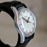 UNIVERSAL GENEVE Military WWII Wristwatch Caliber 267 17 Jewels Swiss Watch