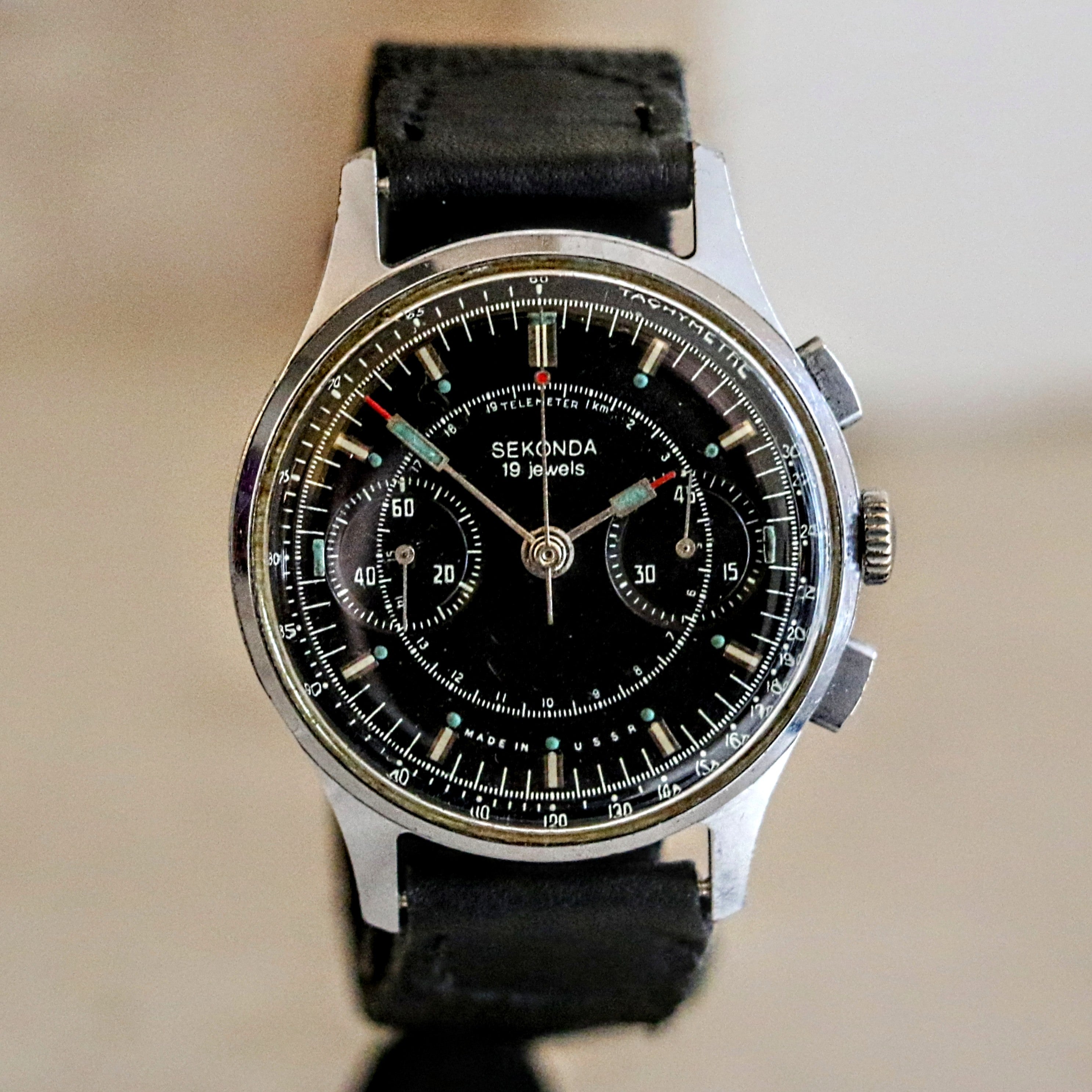 SEKONDA Poljot Chronograph Wristwatch 19 Jewels Made in U.S.S.R. SECOND HAND HOROLOGY
