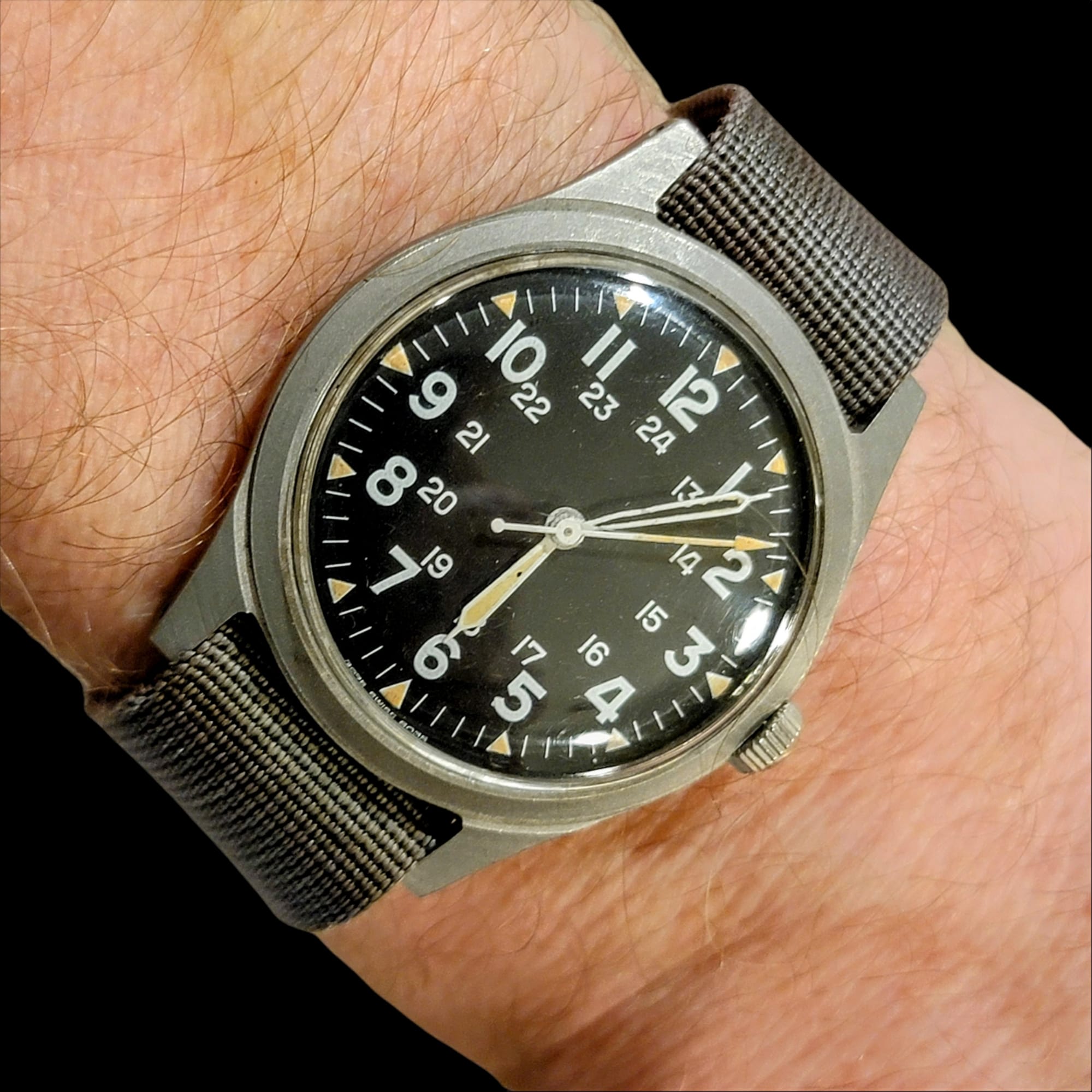 1974 Benrus GG-W-113 U.S. Military Pilots Wrist Watch Vietnam War
