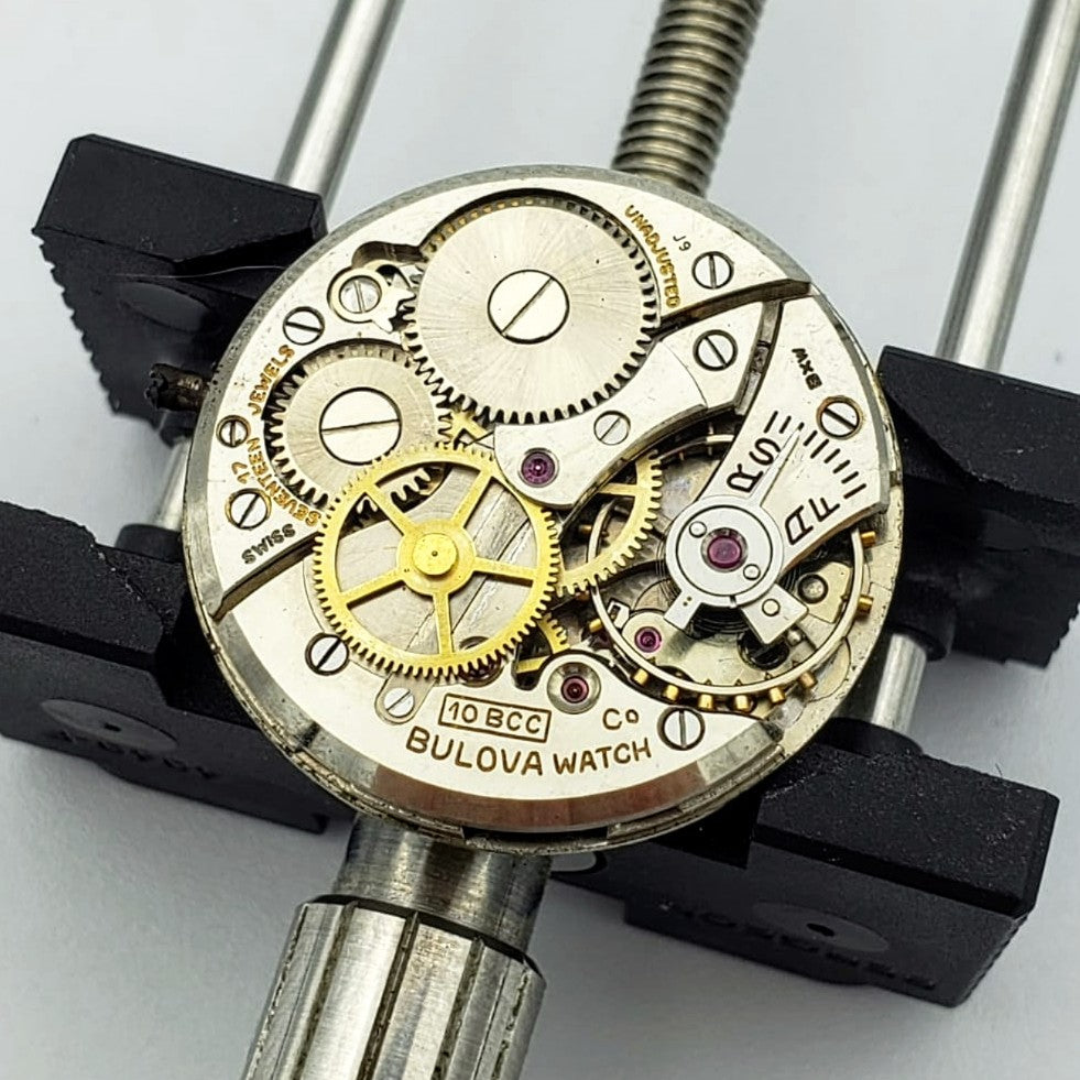 1949 BULOVA Watertite Military Style Wristwatch Swiss Caliber 10BCC 17J Watch