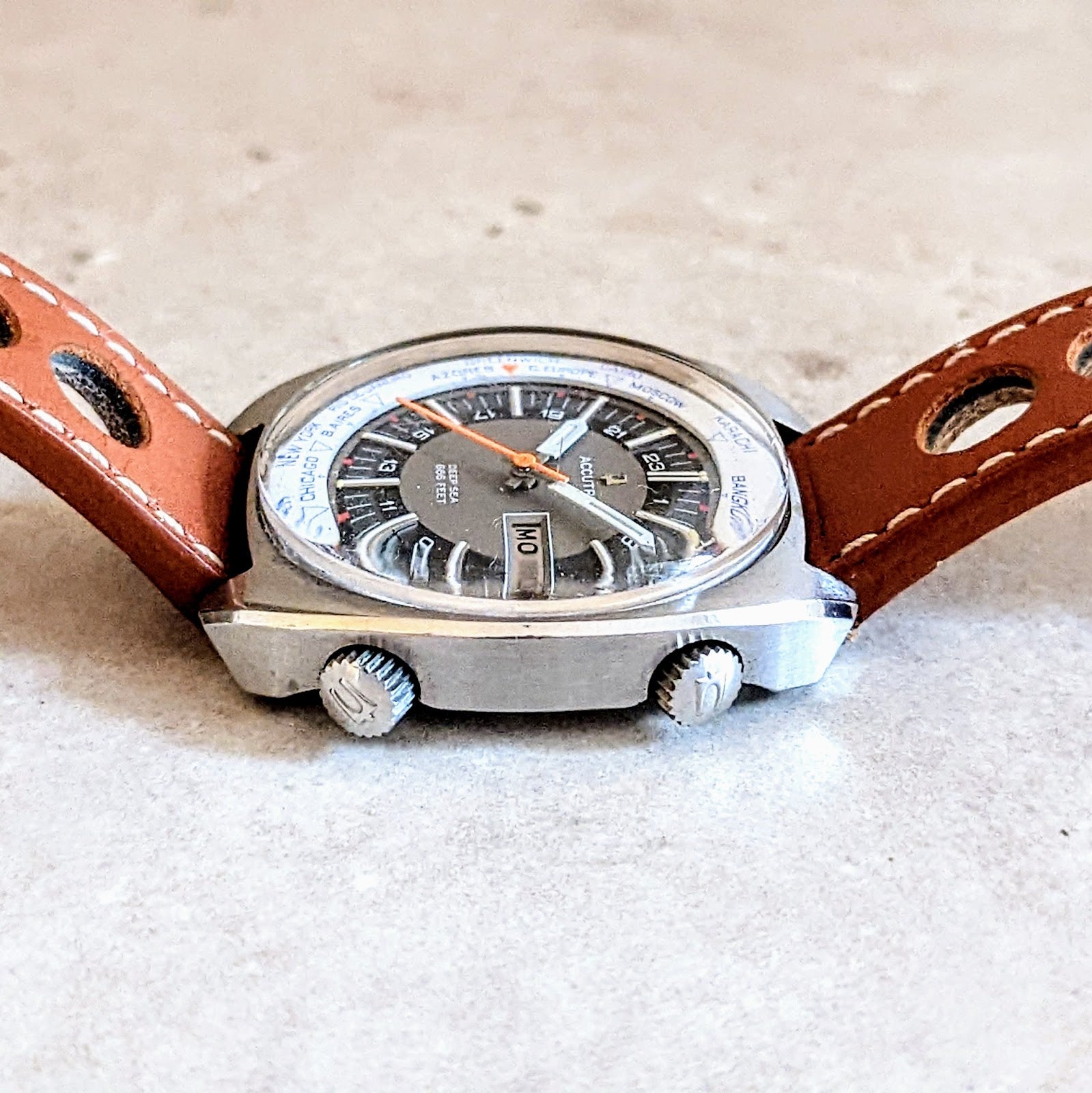 BULOVA Accutron Deep Sea World Timer Watch Vintage 1970 Wristwatch