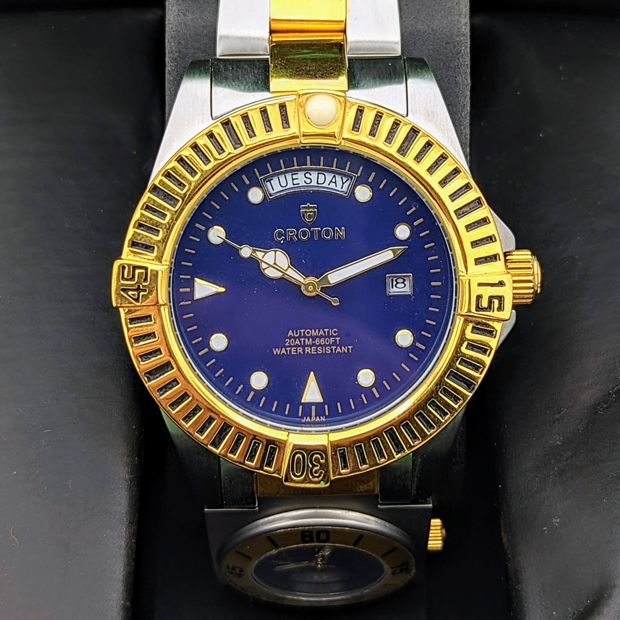 CROTON Wristwatch Two Time Zone Automatic and Quartz with Day Date