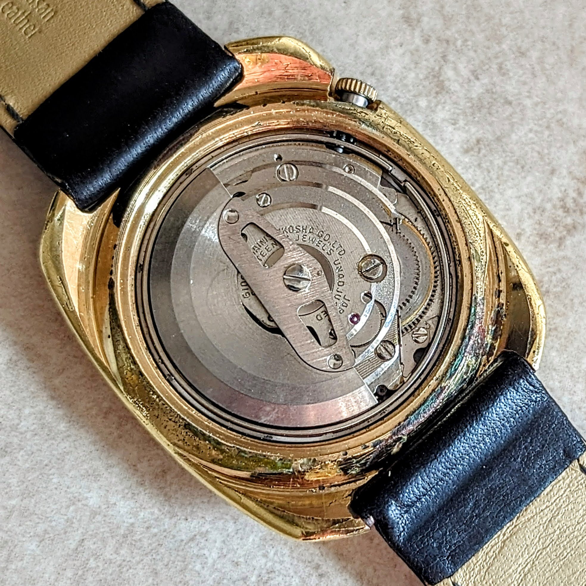 971 SEIKO DX Automatic Watch Day/Date Indicator Cal. 6106C 17Jewels Wristwatch