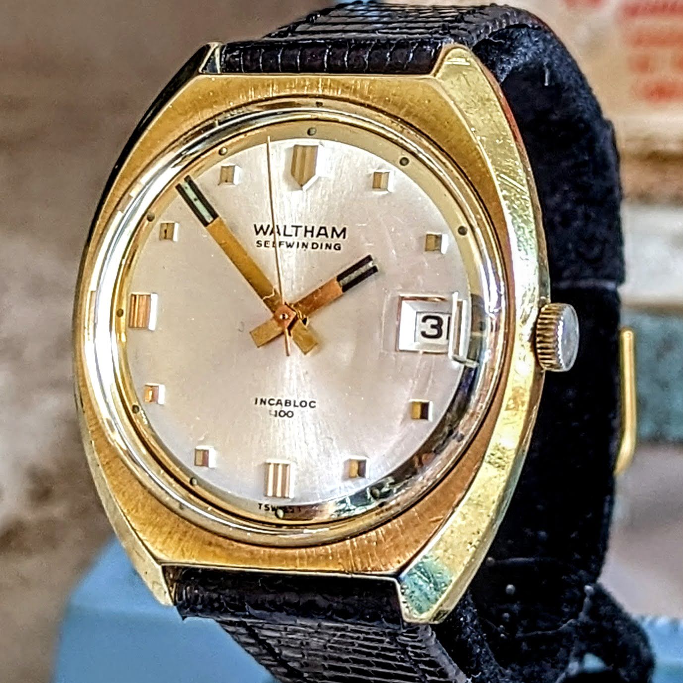 1950 WALTHAM Centennial Automatic Wristwatch Swiss Caliber R337 100 Je SECOND HAND HOROLOGY