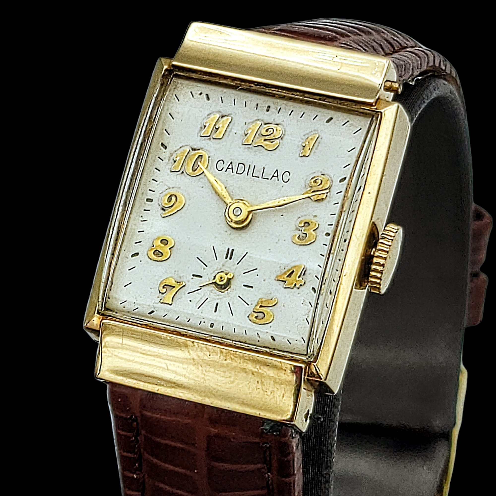 Cadillac 14K Solid Gold Watch 17 Jewels Alb Grossenbacher Movement SECOND HAND HOROLOGY