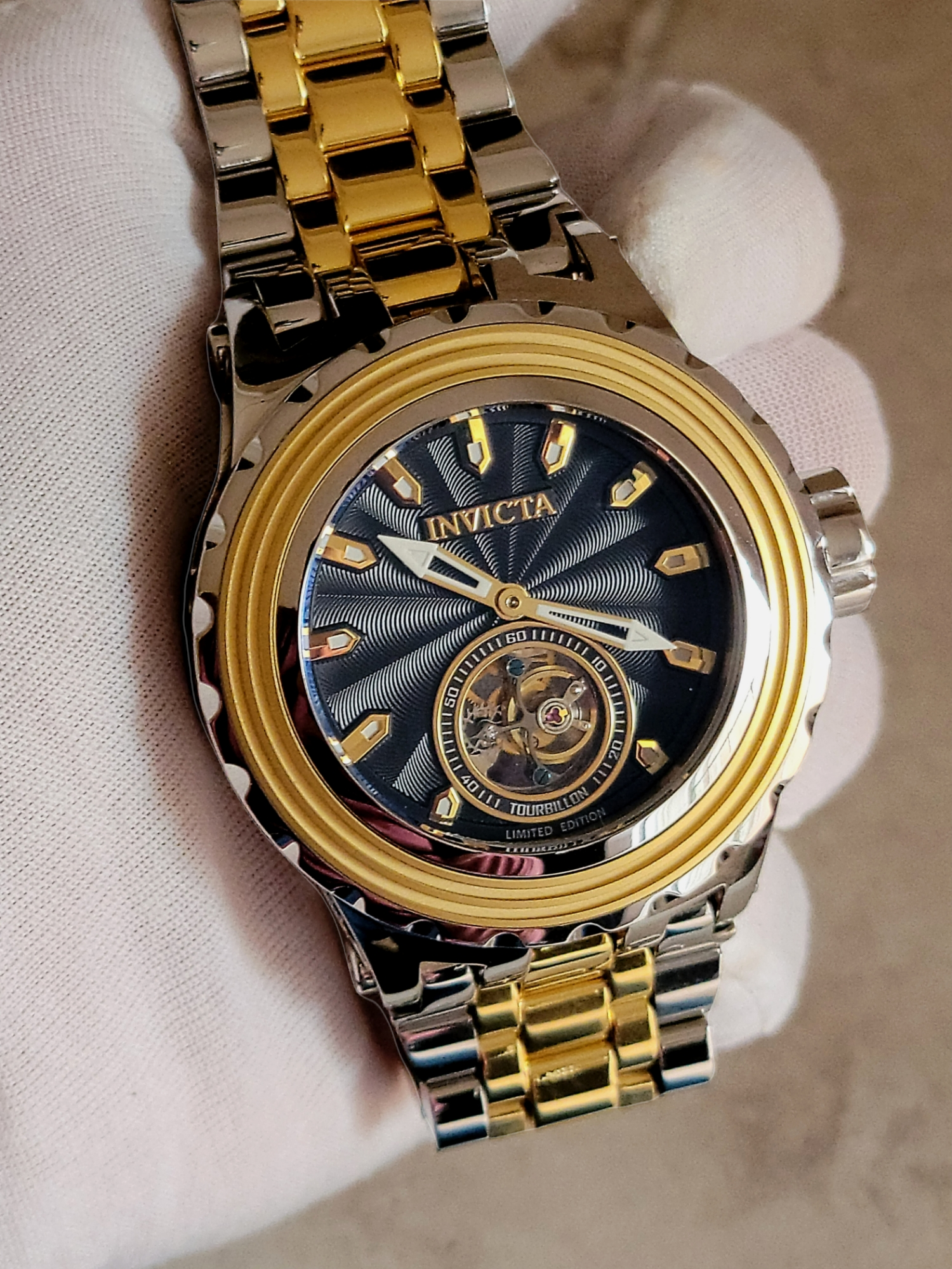 Invicta hot sale mechanical movement