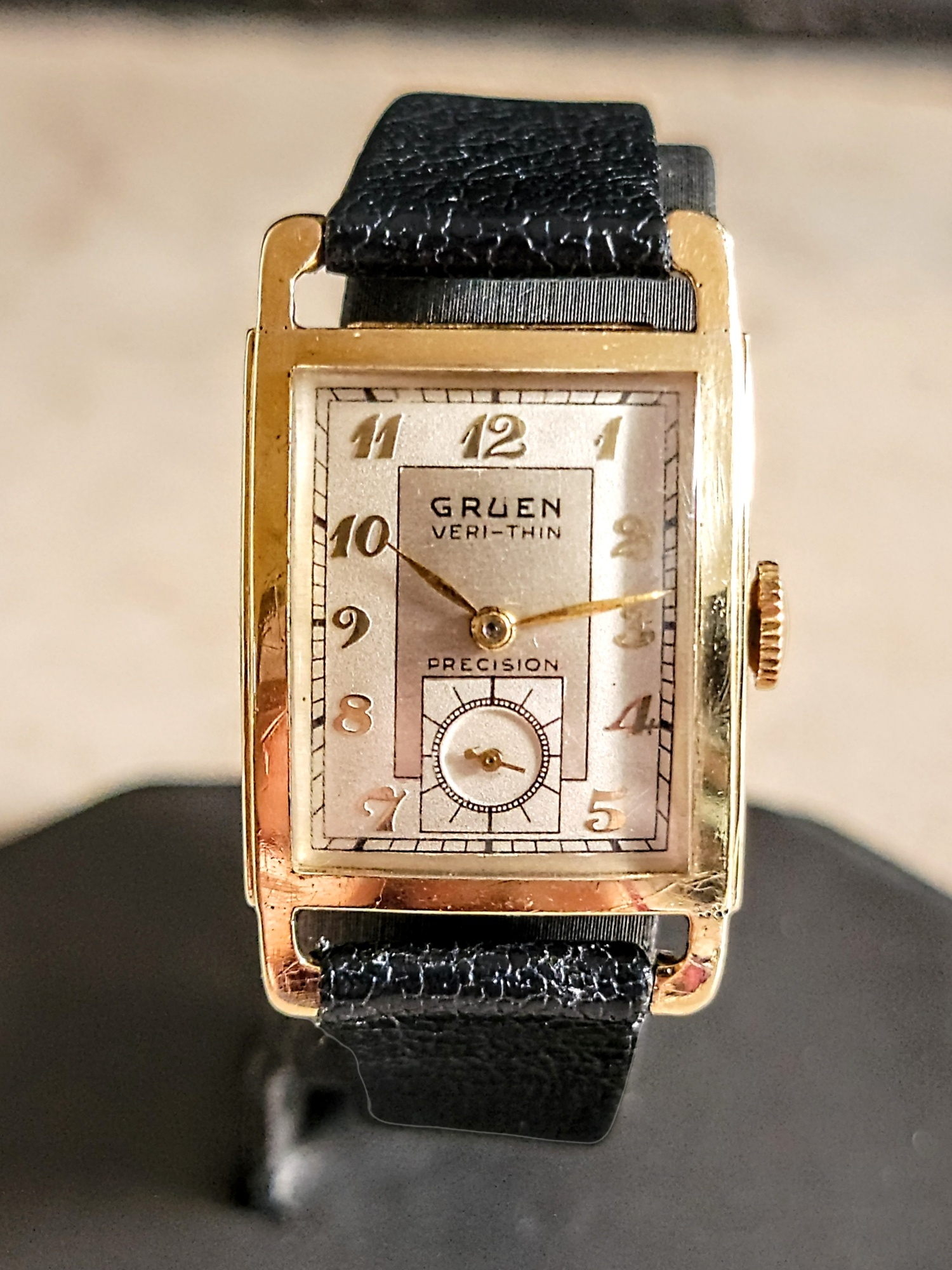 Gruen veri thin clearance precision watch