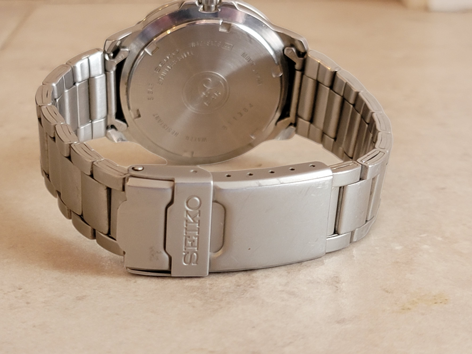 1998 SEIKO Quartz Watch -Diver Style- Date Indicator