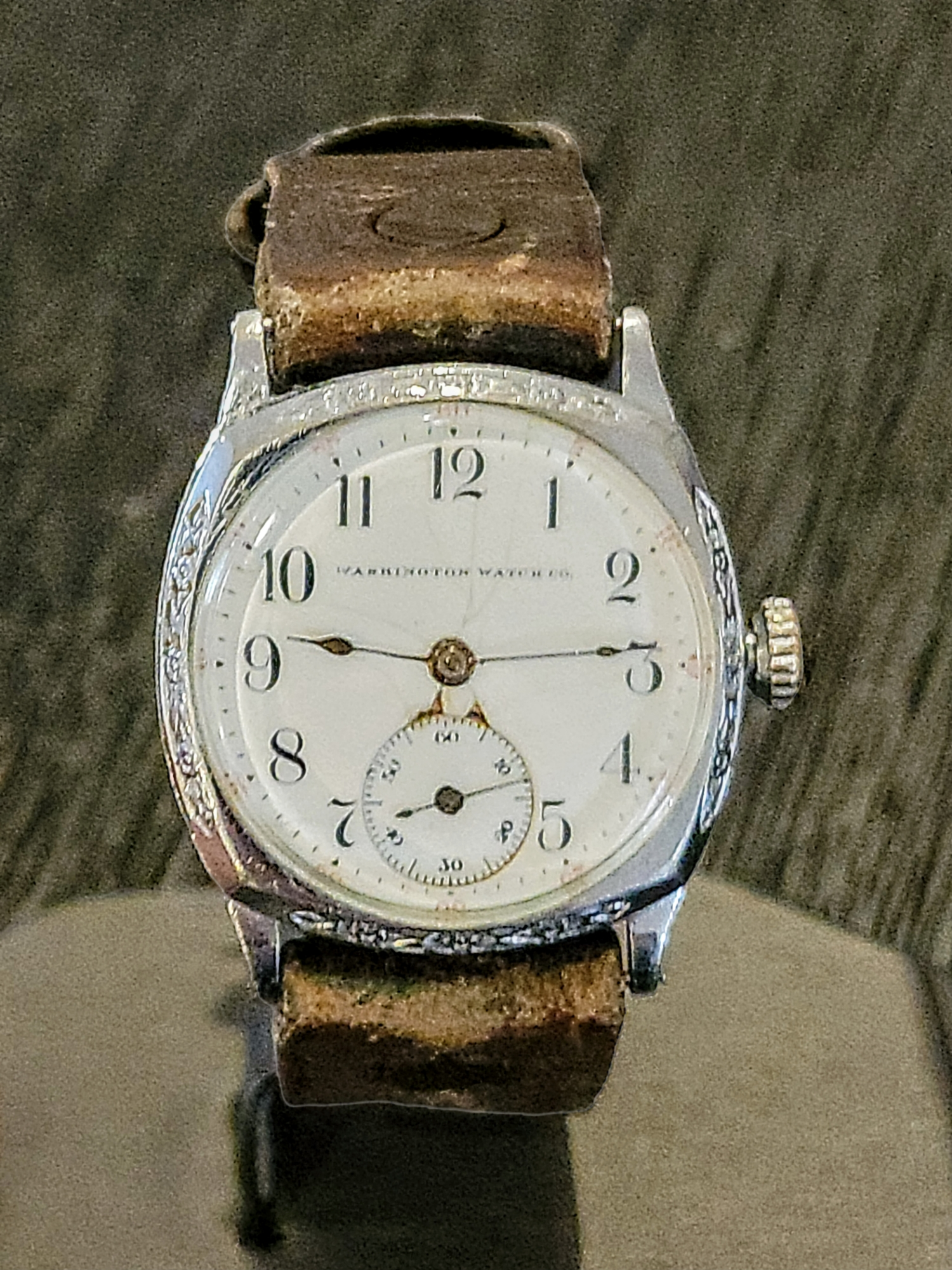 1914 WASHINGTON Wristwatch By Illinois Watch Co. Grade 35 U.S.A.