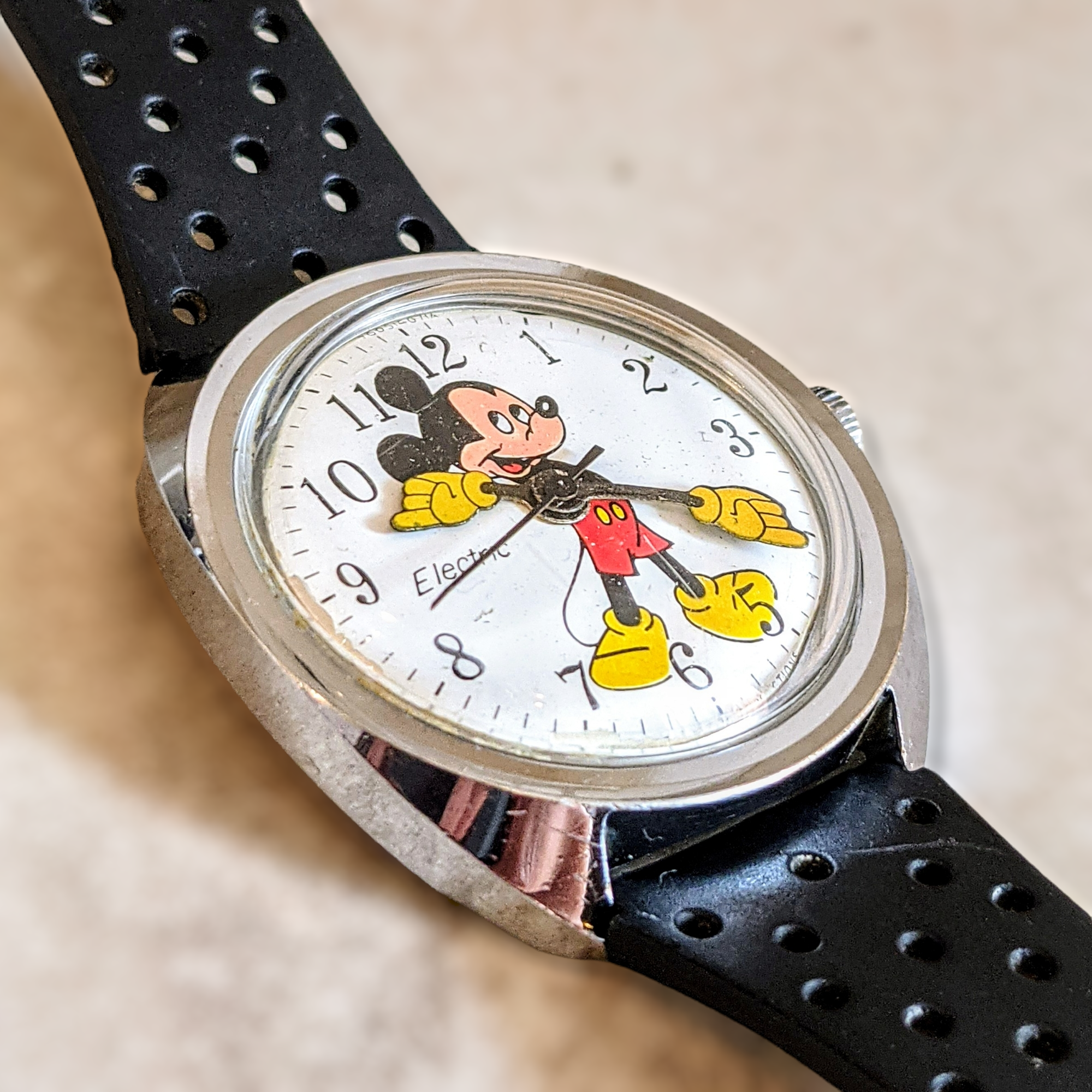 Timex mickey mouse watch 1970 hot sale